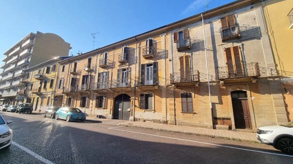 appartamento in vendita a Gattinara