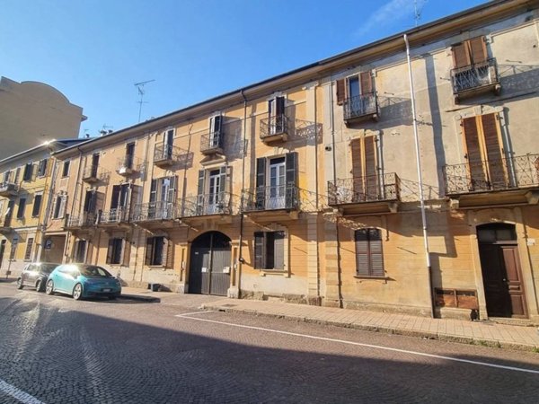 appartamento in vendita a Gattinara
