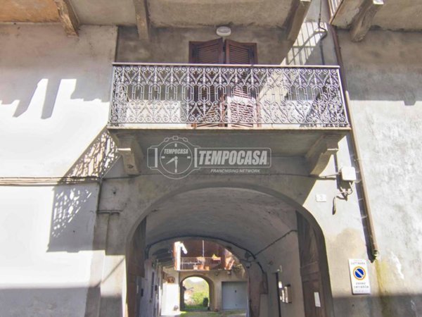 casale in vendita a Gattinara