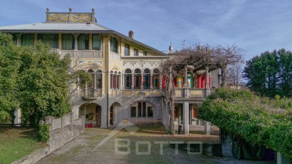 negozio in vendita a Gattinara