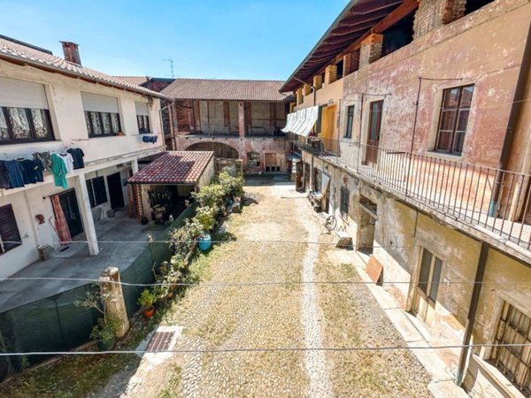 appartamento in vendita a Gattinara