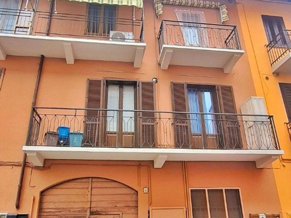appartamento in vendita a Gattinara