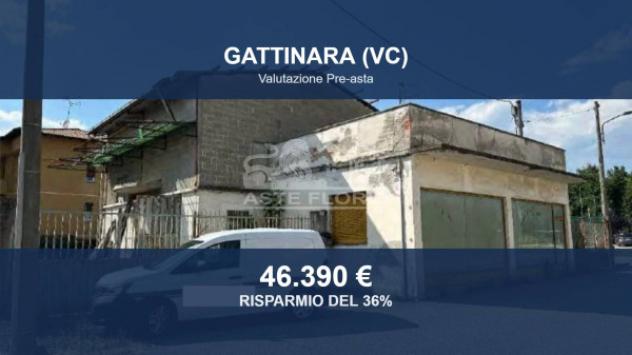 locale commerciale in vendita a Gattinara