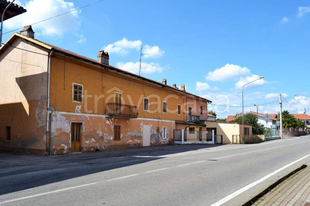 casa indipendente in vendita a Ghislarengo