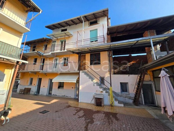 casa indipendente in vendita a Ghislarengo