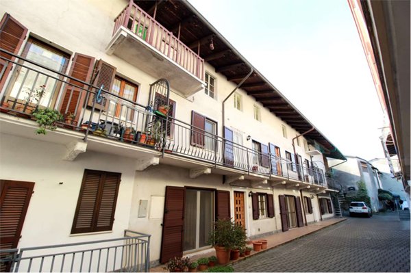 casa indipendente in vendita a Ghislarengo