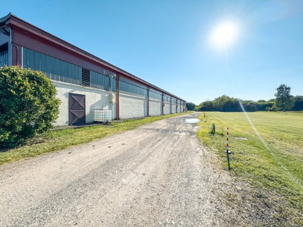 capannone in vendita a Ghislarengo