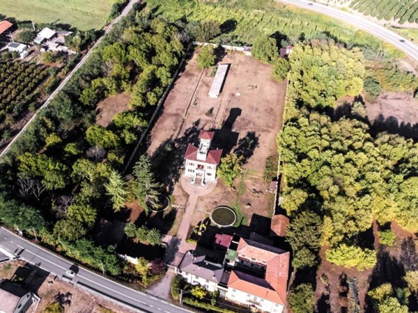 casa indipendente in vendita a Ghislarengo