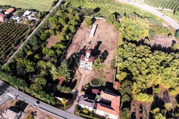 trivano in vendita a Ghislarengo
