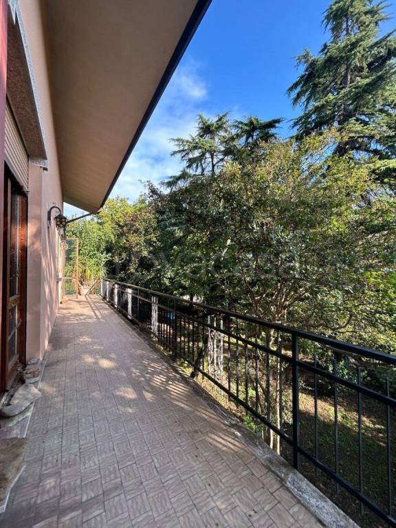 casa indipendente in vendita ad Agazzano