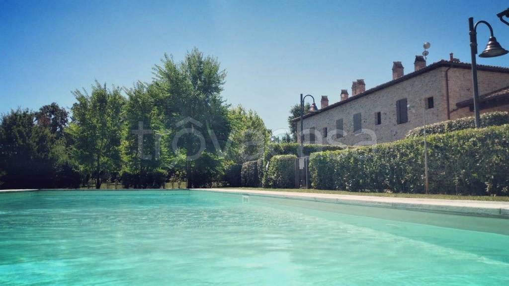 appartamento in vendita ad Agazzano in zona Bastardina
