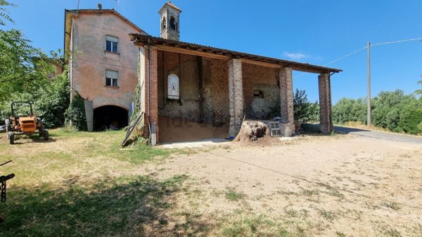 quadrivano in vendita ad Agazzano