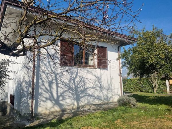 casa indipendente in vendita ad Agazzano