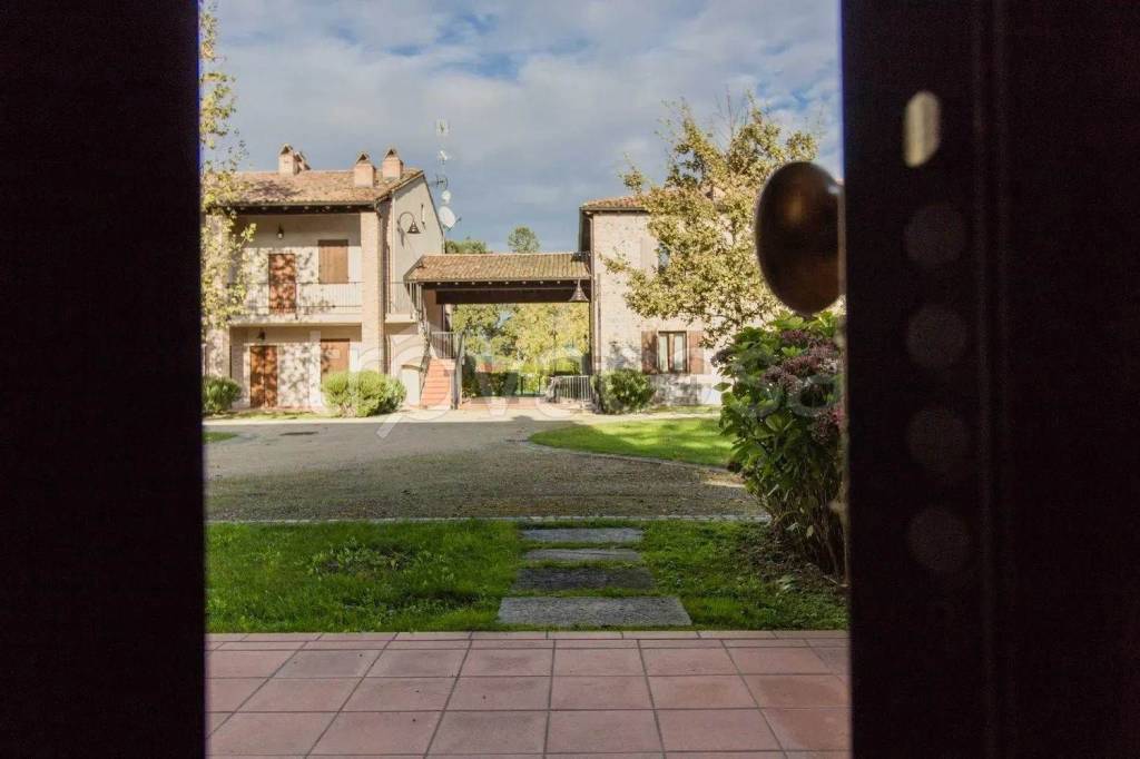 casa indipendente in vendita ad Agazzano