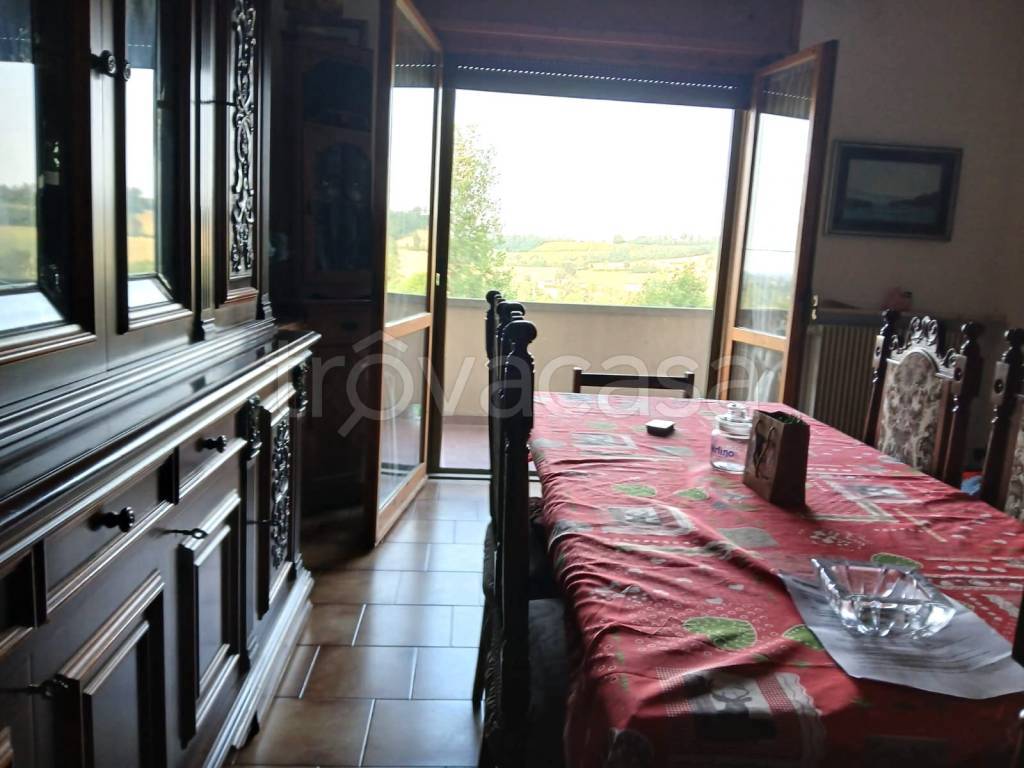 appartamento in vendita ad Agazzano