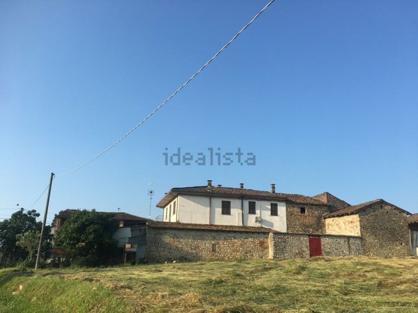 casa indipendente in vendita ad Agazzano