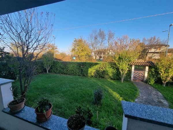 casa indipendente in vendita ad Agazzano