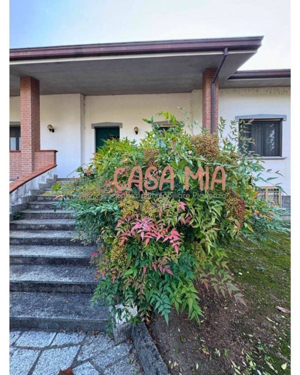 casa indipendente in vendita ad Agazzano