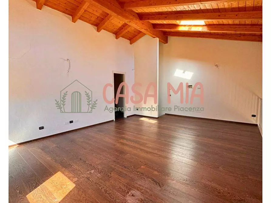 appartamento in vendita ad Agazzano