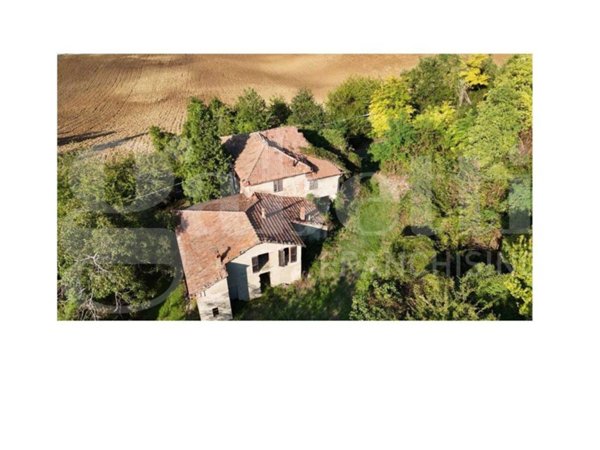 casa indipendente in vendita ad Agazzano