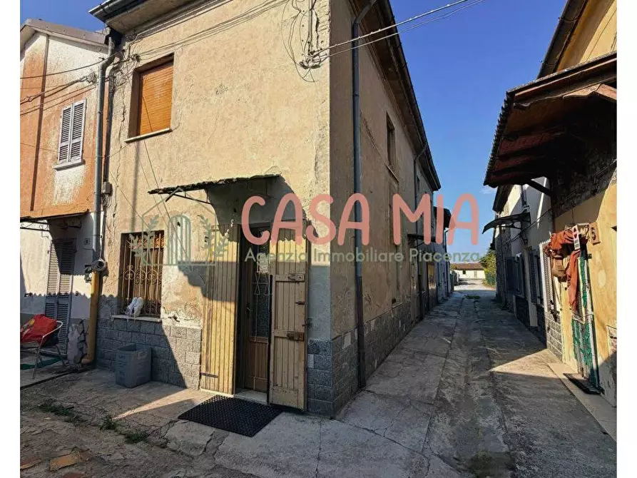 casa indipendente in vendita ad Agazzano
