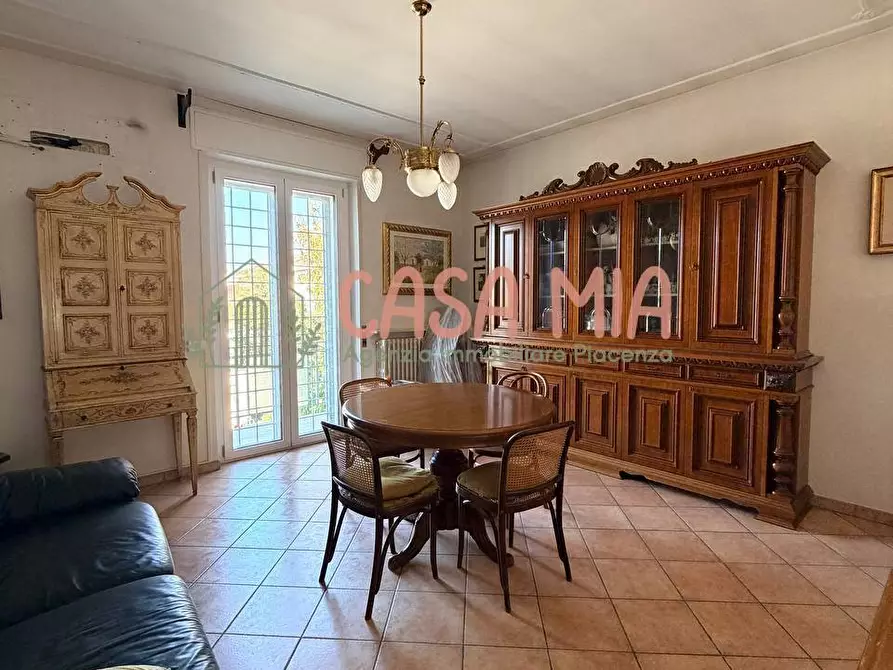 casa indipendente in vendita ad Agazzano