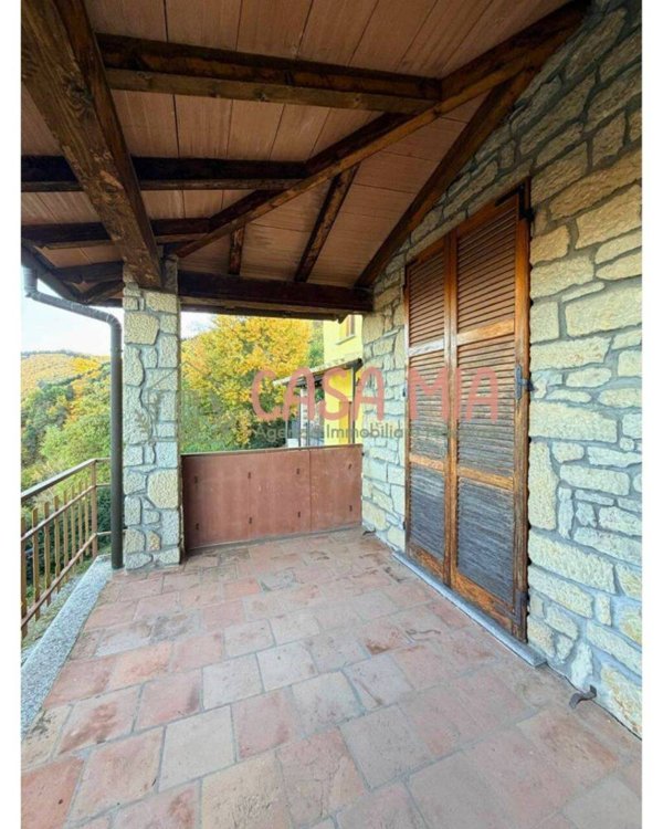 casa indipendente in vendita ad Agazzano