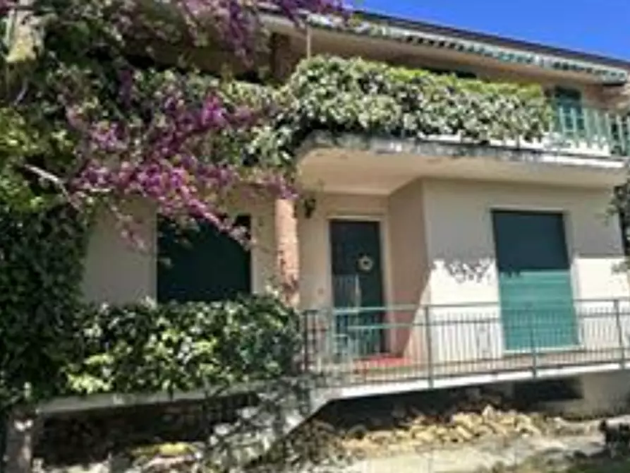 appartamento in vendita ad Agazzano