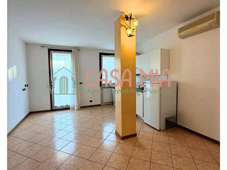 appartamento in vendita ad Agazzano