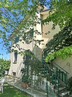 appartamento in vendita ad Agazzano