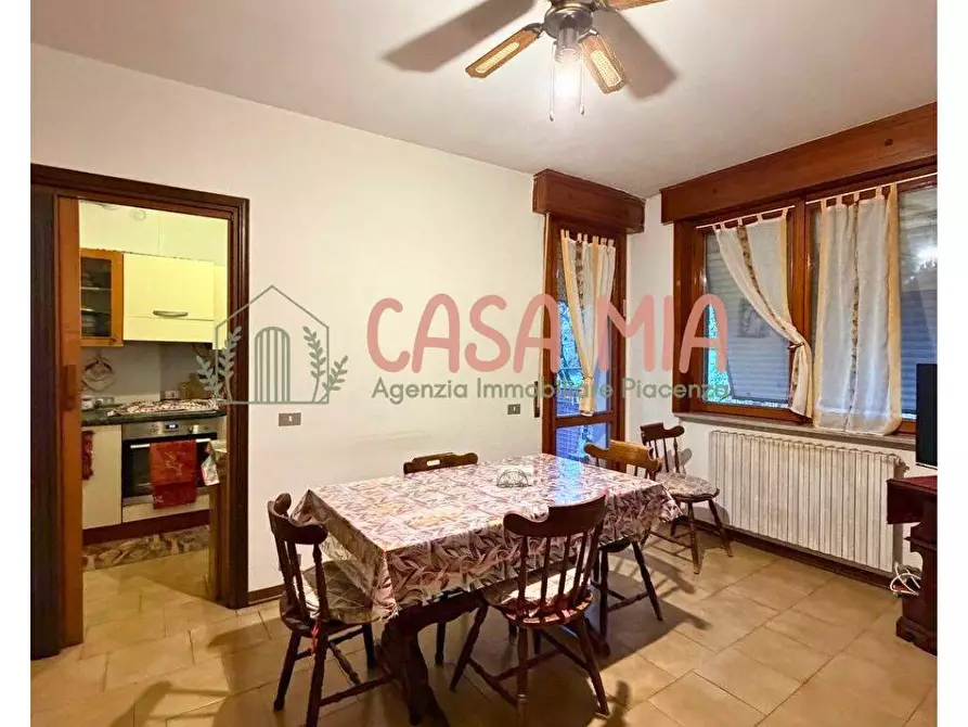 appartamento in vendita ad Agazzano