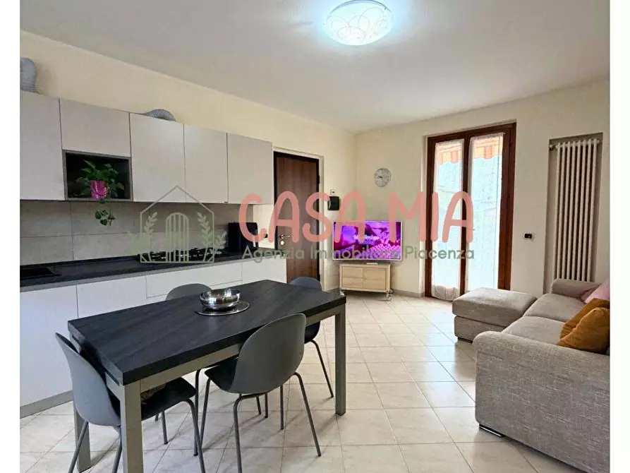 appartamento in vendita ad Agazzano