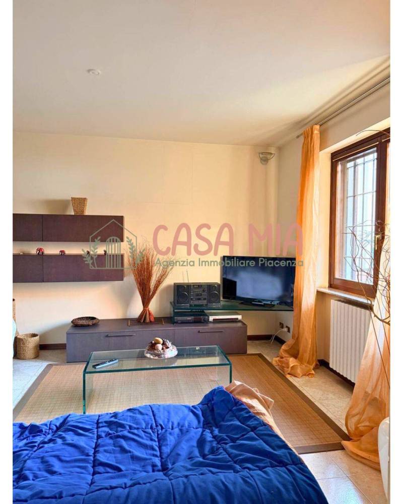 casa indipendente in vendita ad Agazzano