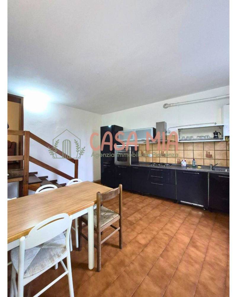 appartamento in vendita ad Agazzano