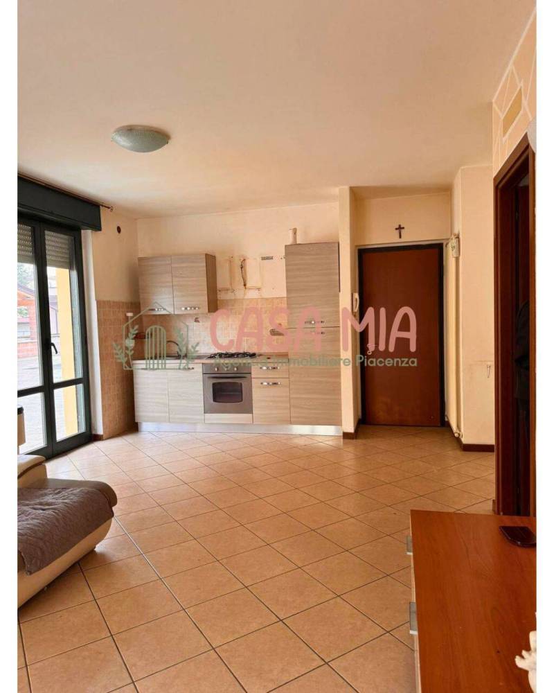 appartamento in vendita ad Agazzano