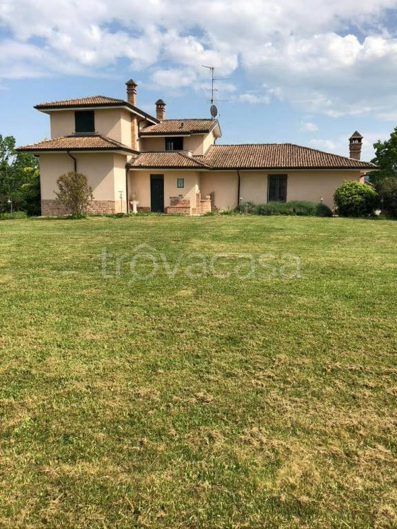 casa indipendente in vendita ad Agazzano