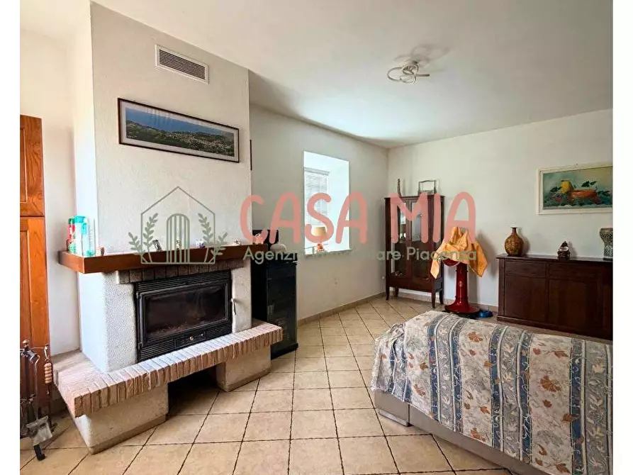 casa indipendente in vendita ad Agazzano
