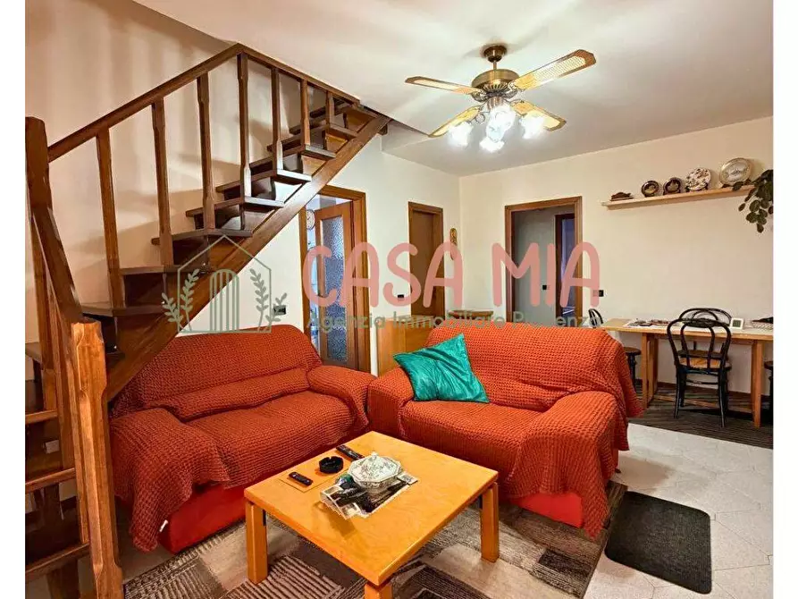 appartamento in vendita ad Agazzano