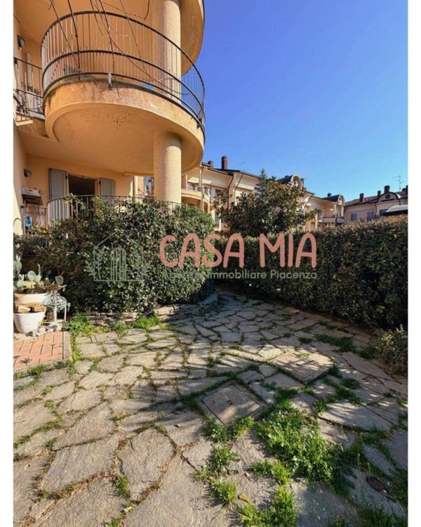 appartamento in vendita ad Agazzano