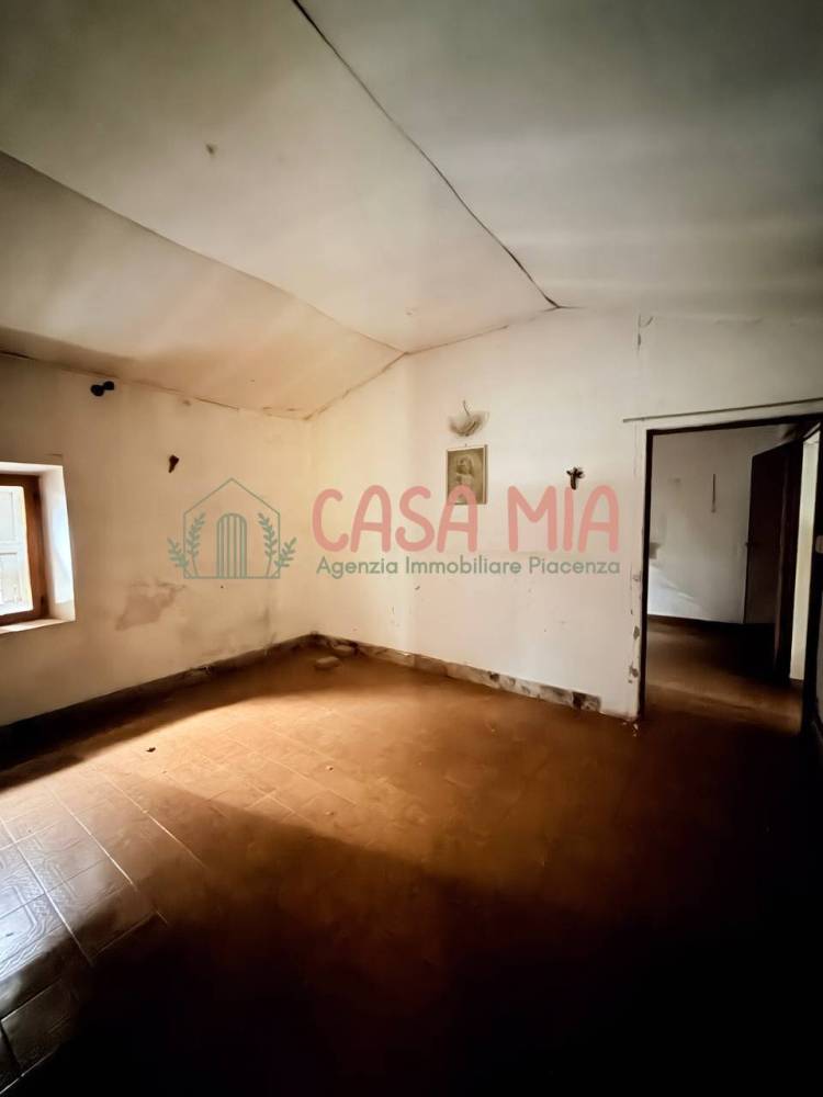 casa indipendente in vendita ad Agazzano