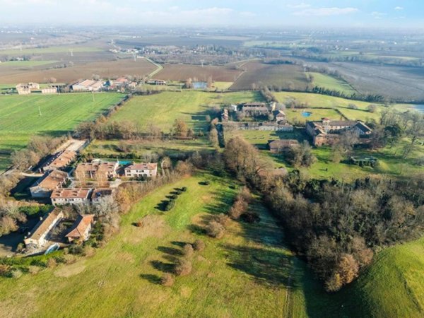 casa indipendente in vendita ad Agazzano