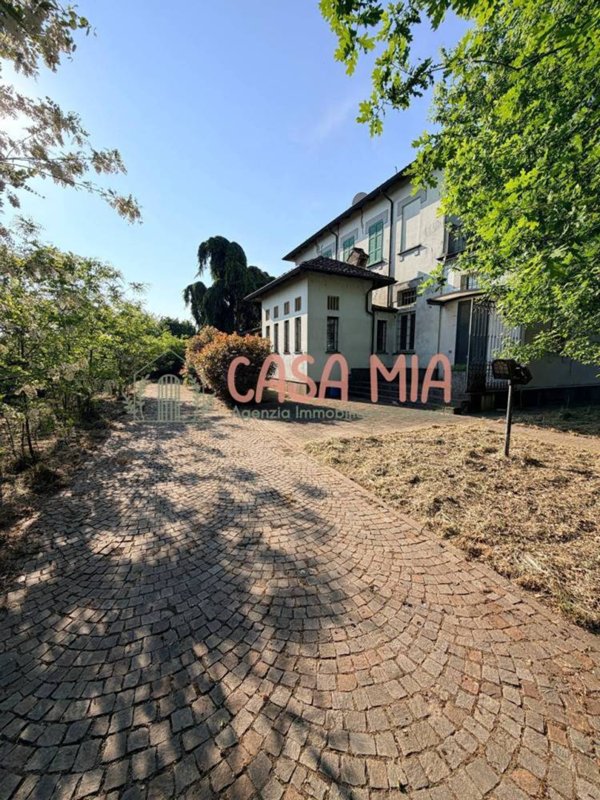 casa indipendente in vendita ad Agazzano