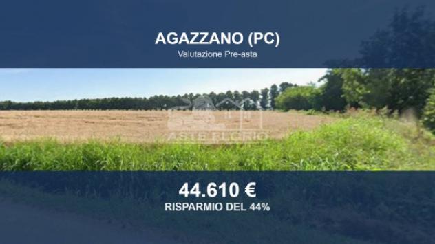 terreno agricolo in vendita ad Agazzano in zona Tavernago