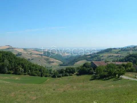 appartamento in vendita ad Agazzano