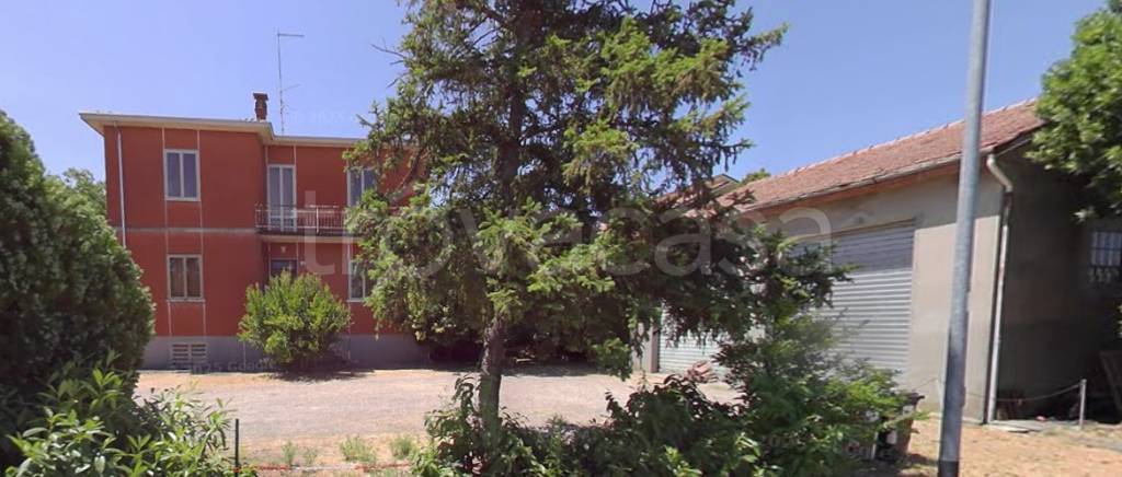 casa indipendente in vendita ad Agazzano