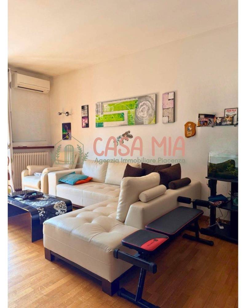 appartamento in vendita ad Agazzano