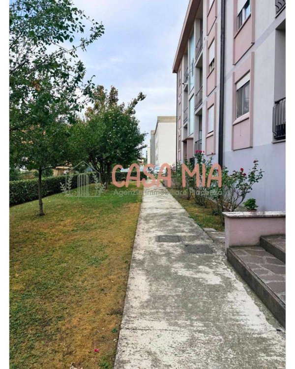 appartamento in vendita ad Agazzano