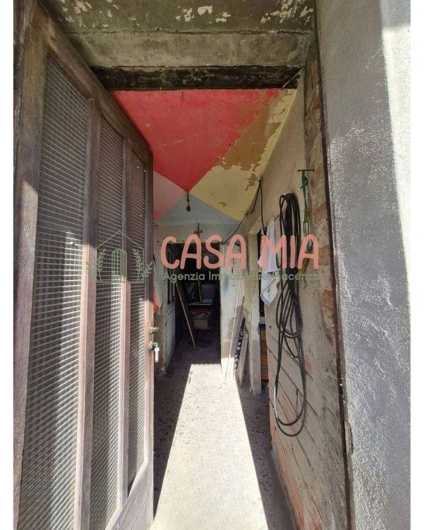 casa indipendente in vendita ad Agazzano