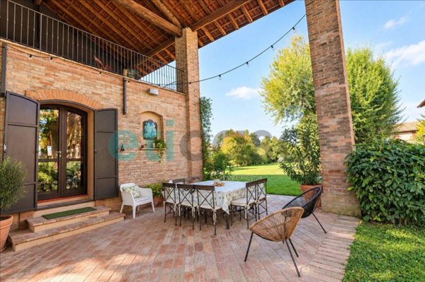 casa indipendente in vendita ad Agazzano in zona Bastardina