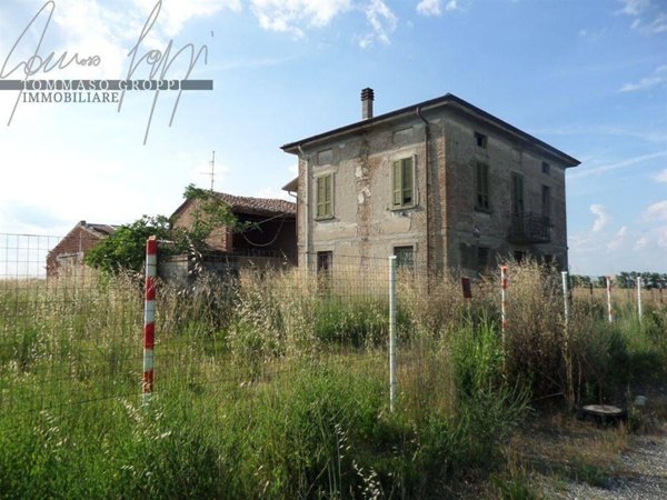casa indipendente in vendita ad Alseno in zona Lusurasco